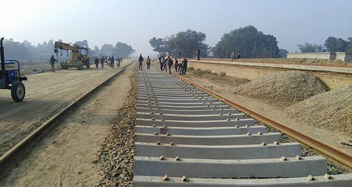 मुआब्जा विवादका कारण रेल्वे स्टेसन निर्माण अलपत्र