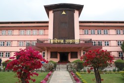 सार्वजनिक यातायात सेवामा बन्द, हडताल नगर्न सर्वोच्च अदालतको आदेश