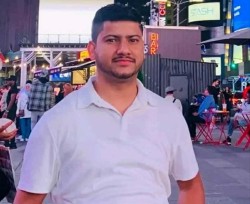 नारायण खनालको कबिता"विदेशमा छु… स्तब्ध छु, निशब्द छु…"