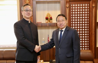 अर्थमन्त्री पुन र चिनियाँ राजदूत सोङबीच शिष्टाचार भेट