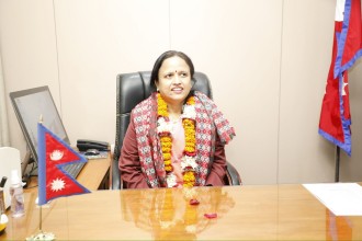 तेस्रो पटक मन्त्रीको भूमिकामा माओवादी नेत्री शर्मा