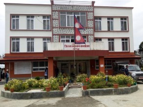 केबलकार निर्माणको विषयलाई लिएर झडप बढ्न थालेपछि ताप्लेजुङको फुङलिङ नगरपालिका बजार क्षेत्रमा निषेधाज्ञा जारी
