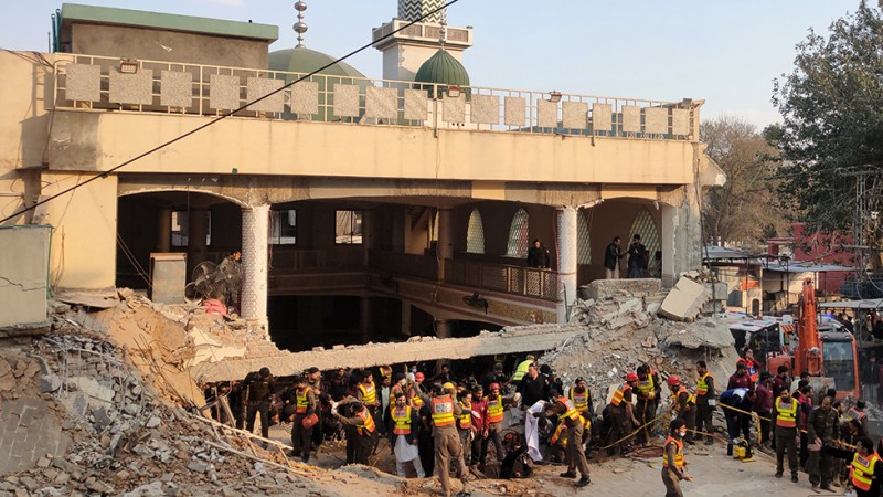 पाकिस्तानको पेशावरस्थित एक मस्जिदमा बम विष्फोट, ५९ जनाको मृत्यु, कैयौं घाइते