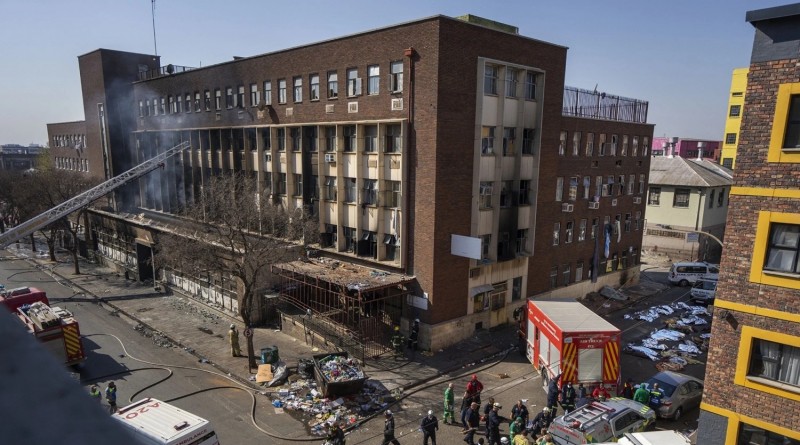 जोहानेसवर्गमा आगो लाग्दा ७३ जनाको मृत्यु