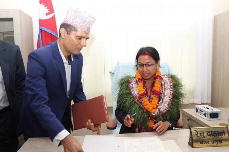 भरतपुर नगरपालिकाका नवनिर्वाचित प्रमुख दाहालद्वारा दुईवटा महत्वपूर्ण निर्णय