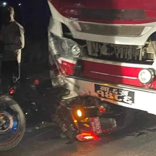 बसको ठक्करबाट मोटरसाइकल चालकको मृत्यु