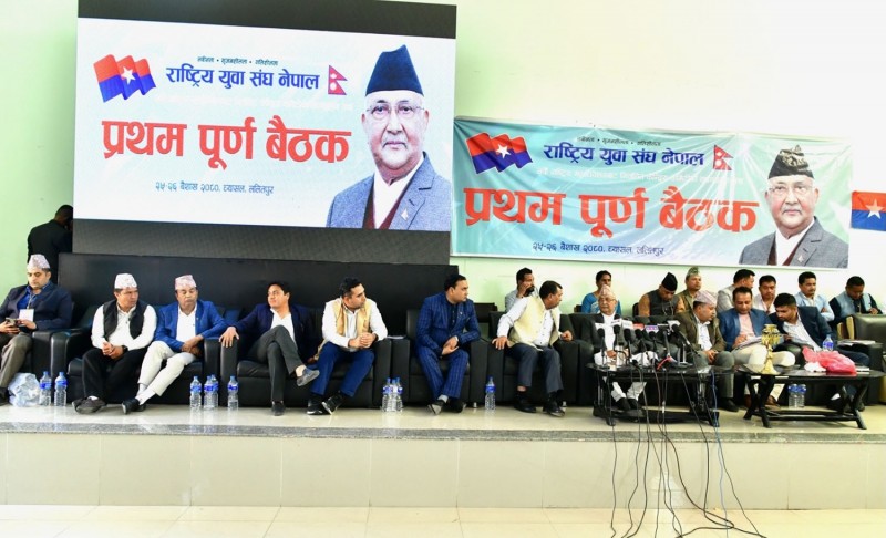 एमालेले भ्रष्टाचारीलाई जोगाउँदैन: अध्यक्ष ओली