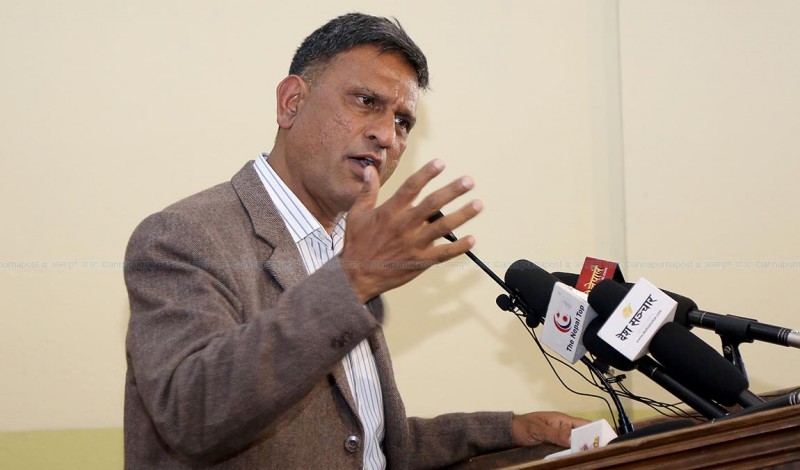 रवि लामिाछानेले इमान्दारिता देखाएनन् : रमेश खरेल