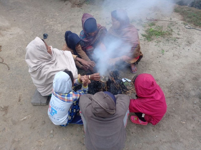 मधेश प्रदेशमा शीतलहर र हुस्सुः वृद्धवद्धा र अशक्तहरु सबैभन्दा बढी प्रभावित