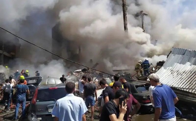 अर्मेनियाको किनमेल केन्द्रमा विस्फोट हुँदा ६ जनाको मृत्यु, १७ बेपत्ता