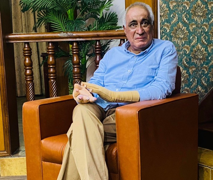 नेपाली कांग्रेसका नेता एवं प्रतिनिधिसभा सदस्य डा चन्द्रकान्त भण्डारी उपचारपछि स्वदेश फिर्ता