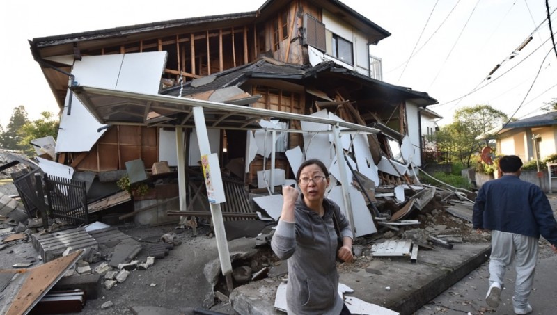 जापानमा भूकम्पमा परी मृत्यु हुनेको सङ्ख्या एकसयभन्दा बढी पुग्यो, २११ जना बेपत्ता