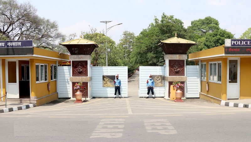 नेपाल प्रहरीका १० प्रहरी विशेष बढुवामा