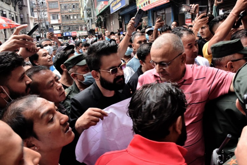 ‘अण्डरग्राउण्डमा’ सञ्चालित व्यवसाय खाली गर्न महानगरपालिकाको निर्देशन