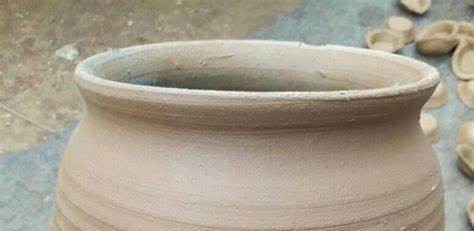 छठ पर्व नजिकिएसँगै माटाका भाँडाको माग बढ्यो