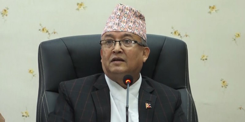 एउटा दलको अध्यक्ष अर्को दलबाट सांसद बन्ने विषय प्रष्ट छैन : प्रमुख आयुक्त थपलिया