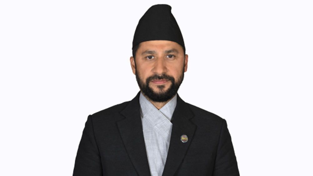न्यायाधीश सिन्हाको इजलासमा रवि लामिछानेविरुद्ध मुद्दा