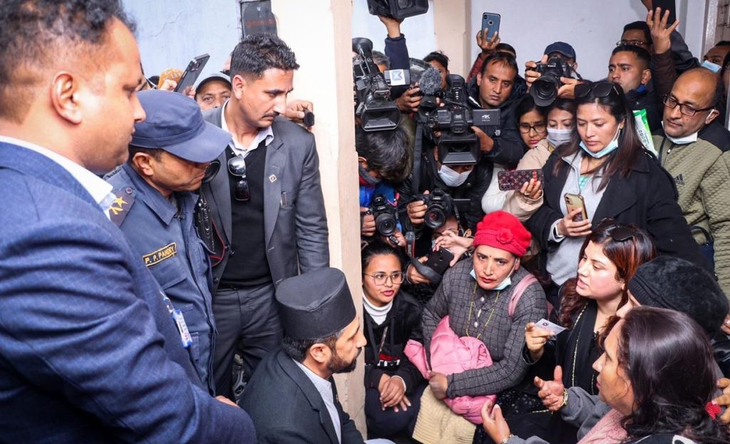 गृहमन्त्रीको लामिछानेको आश्वासनः प्रेमप्रसादले उठाएका विषयमा छानबिन गर्छौं