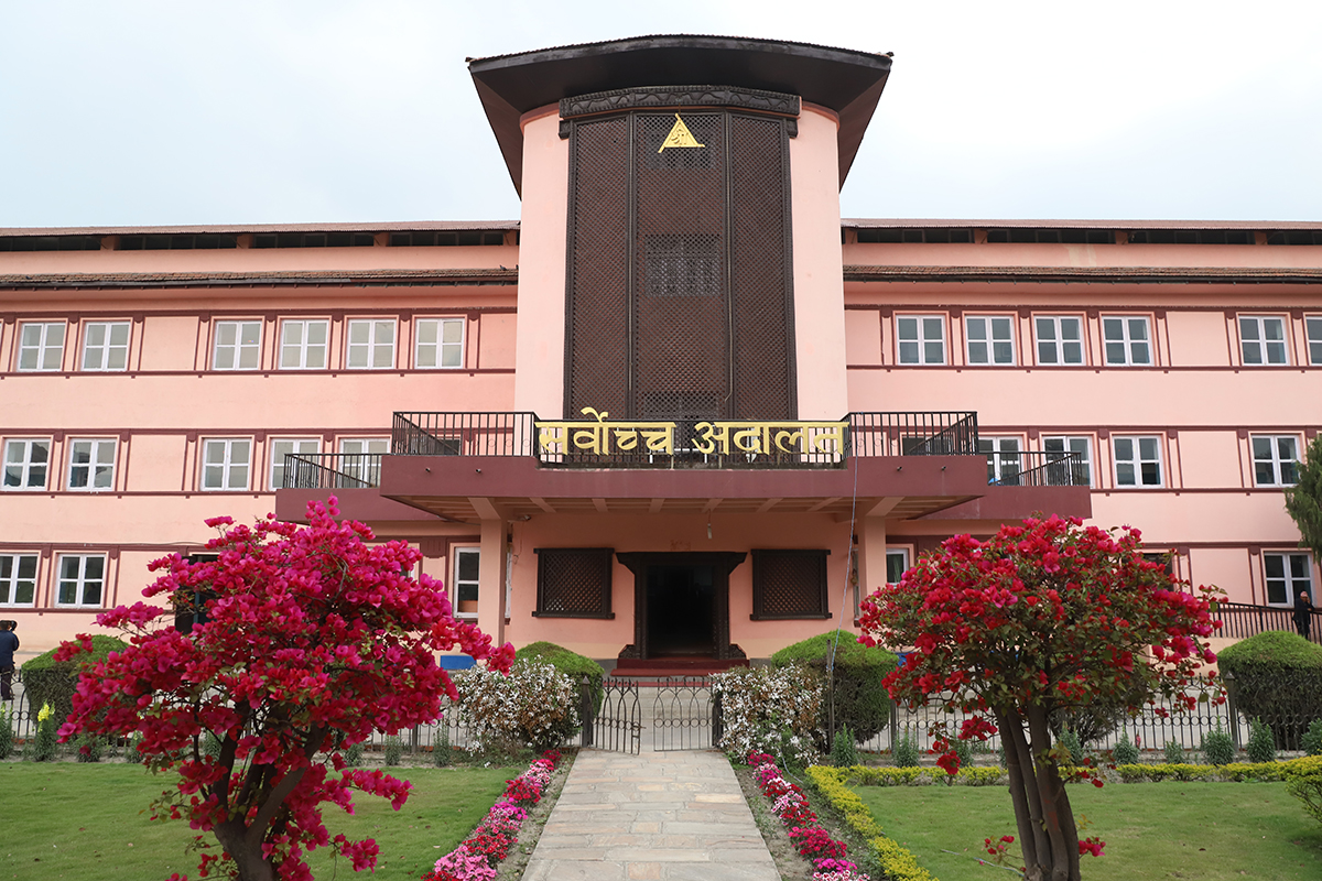 सार्वजनिक यातायात सेवामा बन्द, हडताल नगर्न सर्वोच्च अदालतको आदेश