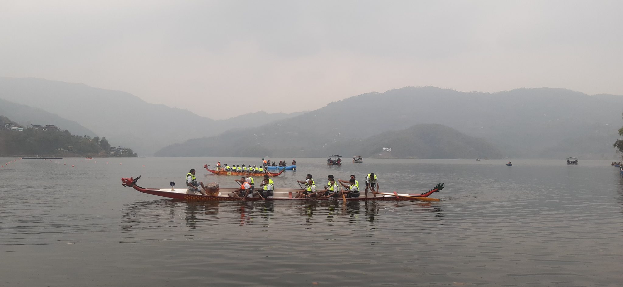 बेगनास तालमा राष्ट्रिय ड्रागन बोट रेस प्रतियोगिता सुरु