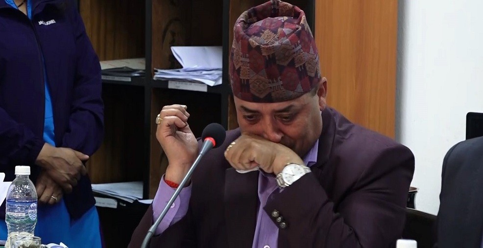 जलहरीबारे सदस्यसचिवले रुँदै भने– मलाई पशुपतिको सुन चोर भनियो, जोख्दा नपुगे मृत्युदण्ड भोग्छु