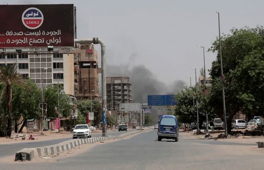 सुडानमा सेना र अर्धसैनिक बलबीच भएको लडाइँमा २५ जनाको ज्यान गयो