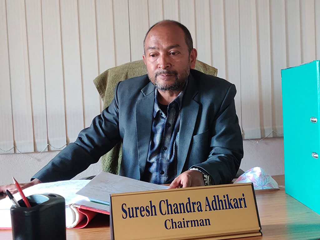 सङ्गीतकार अधिकारीविरुद्ध लगाएको प्रतिबन्ध फिर्ता लिन आग्रह